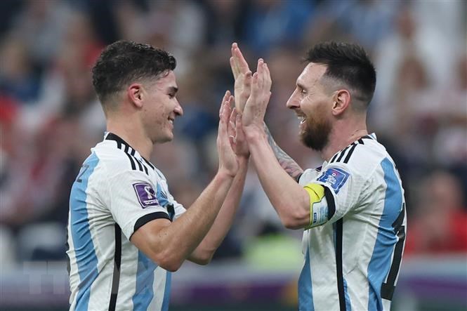 Rencontrez le joueur argentin Julián Álvarez en 2023